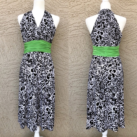 Evan Picone Dresses & Skirts - EVAN PICONE Floral Halter Marilyn Midi Dress